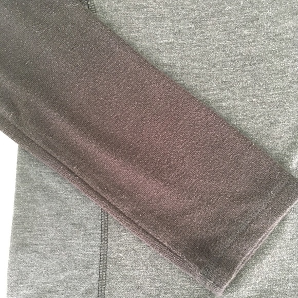 Tommy Bahama Baseball Tee - Picture 4 of 5